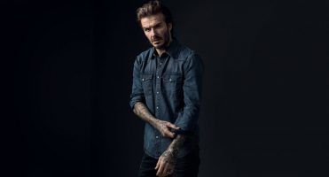 David-Beckham-bending-up-his-sleeve