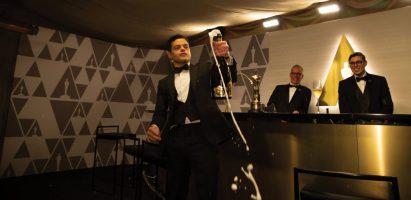 Rami-Malek-Champagne
