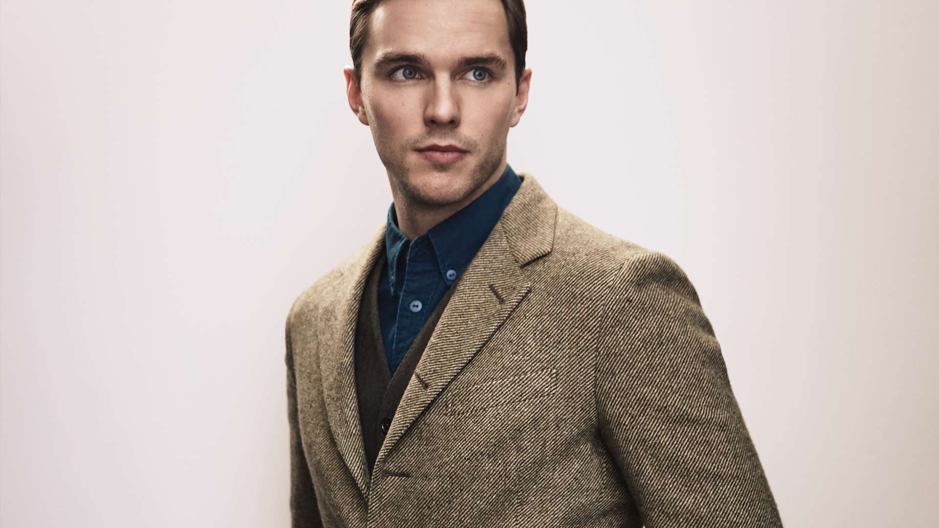 Can’t Stop Hoult