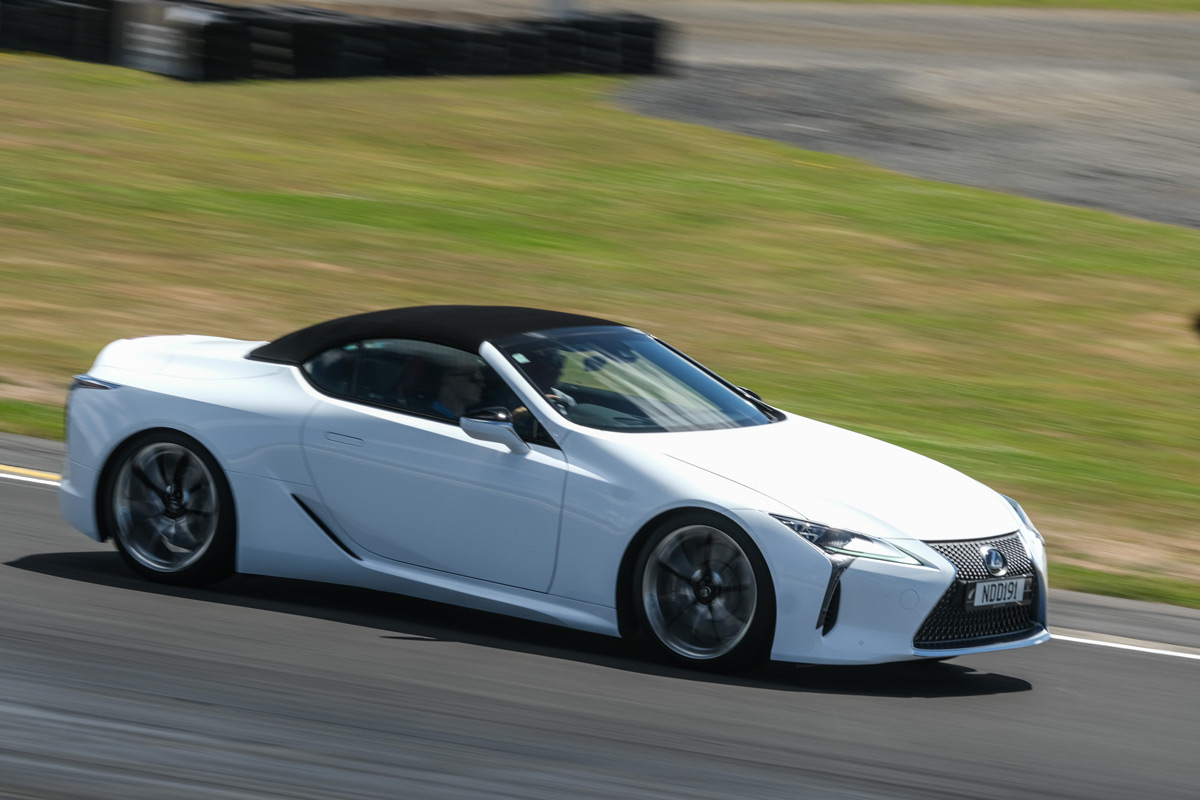 m2-lexus-lc-500-convertible