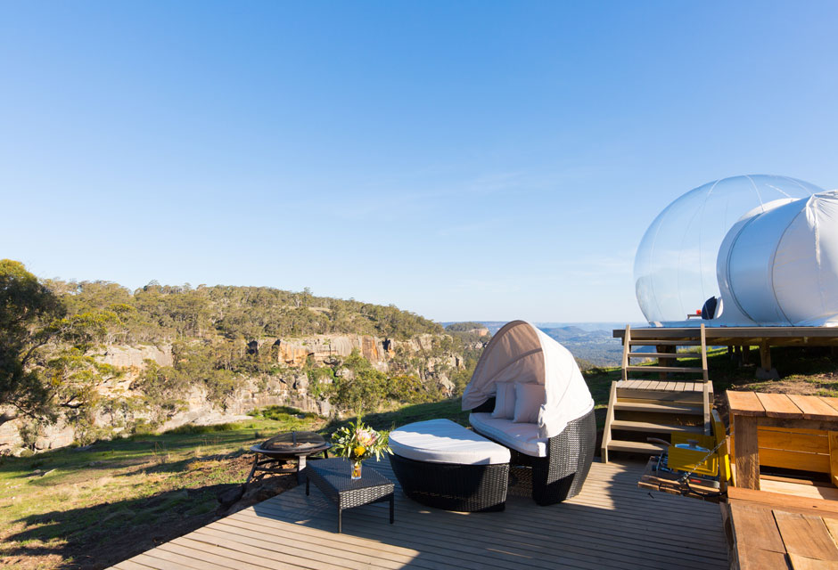 glamping-australia-new-zealand-travel-bubble-tent