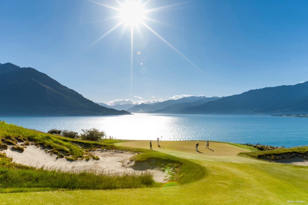 4 NZ Golf Courses Open To The Public That You Need To Visit