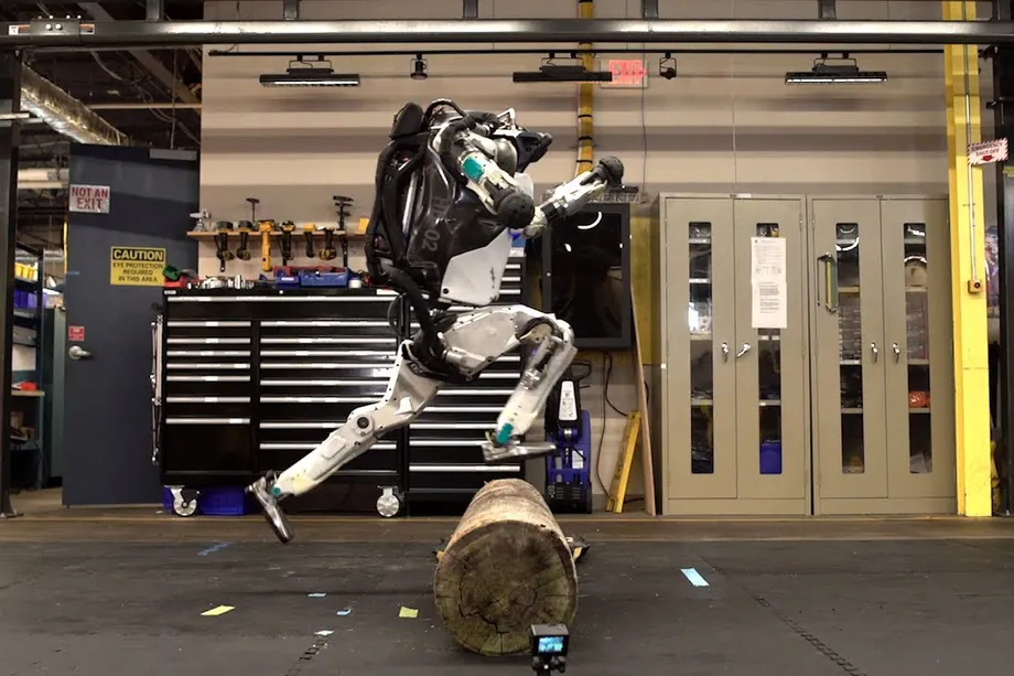 Watch This Boston Dynamics Robot Parkour Like A Pro
