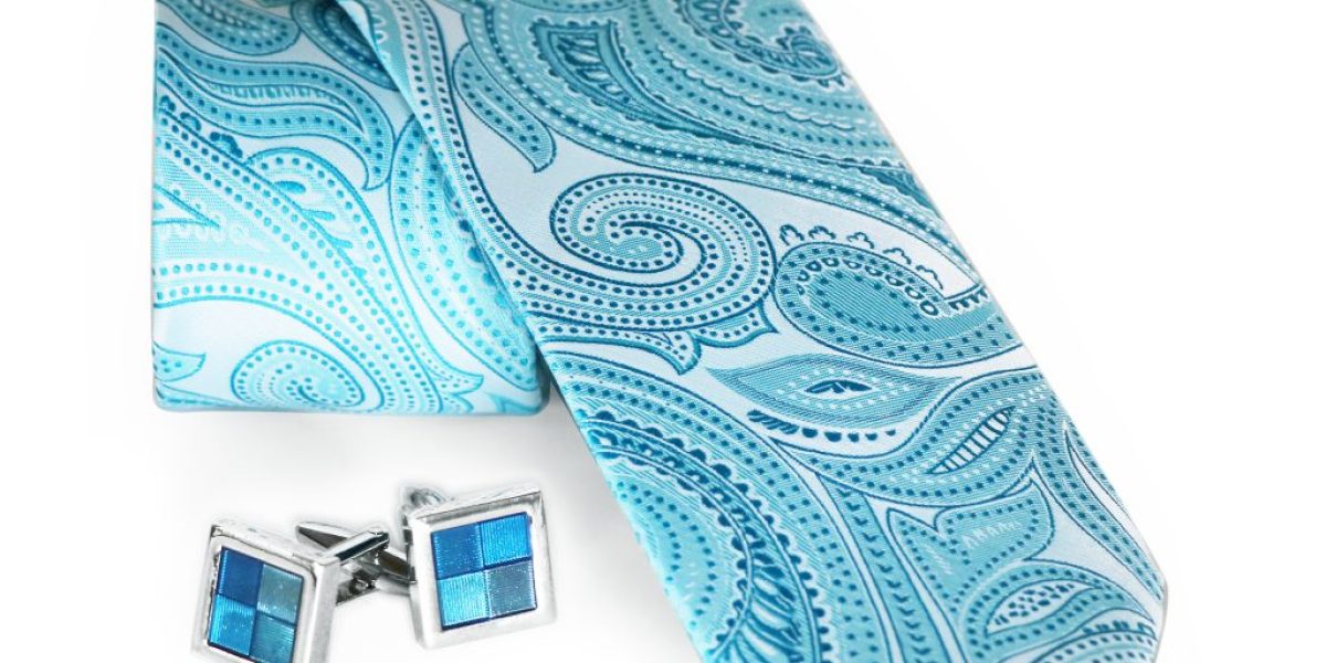 M2now.com - All I Want for Christmas is this Fellini Tie and Cufflinks Combo