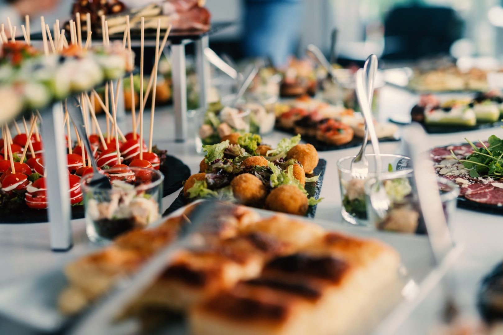 The Secret to Entertaining Success? Awesome Finger Food!