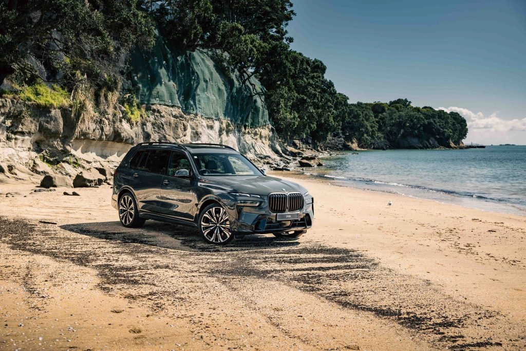 A Luxurious & Powerful Drive with the BMW X7 xDrive40d