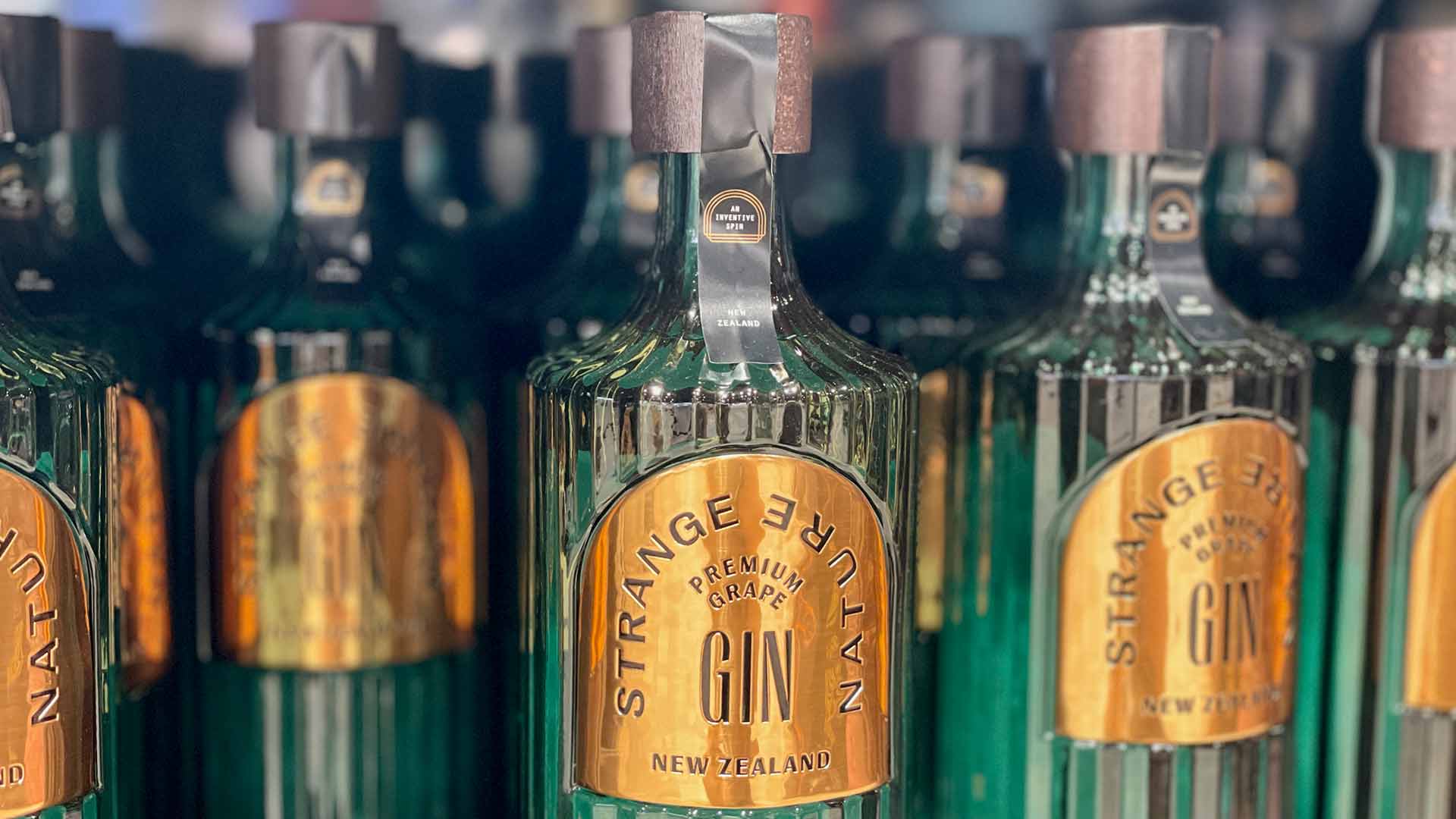 6 New Zealand Gins Tasted, Judged, Confirmed.