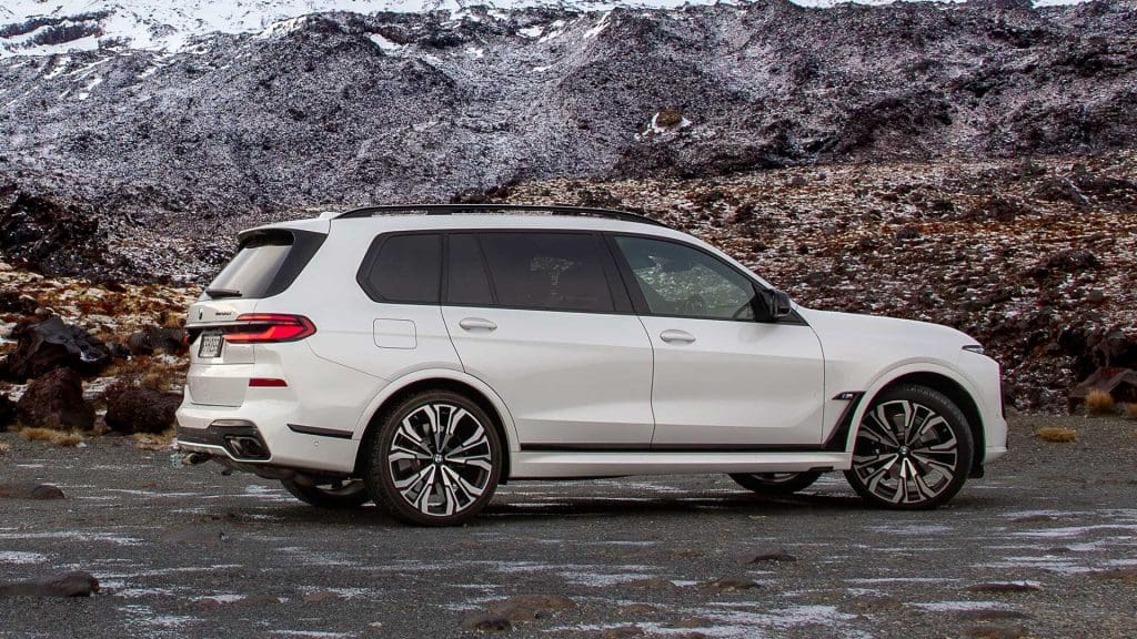 BMW X7 on a road trip: Big is Beautiful